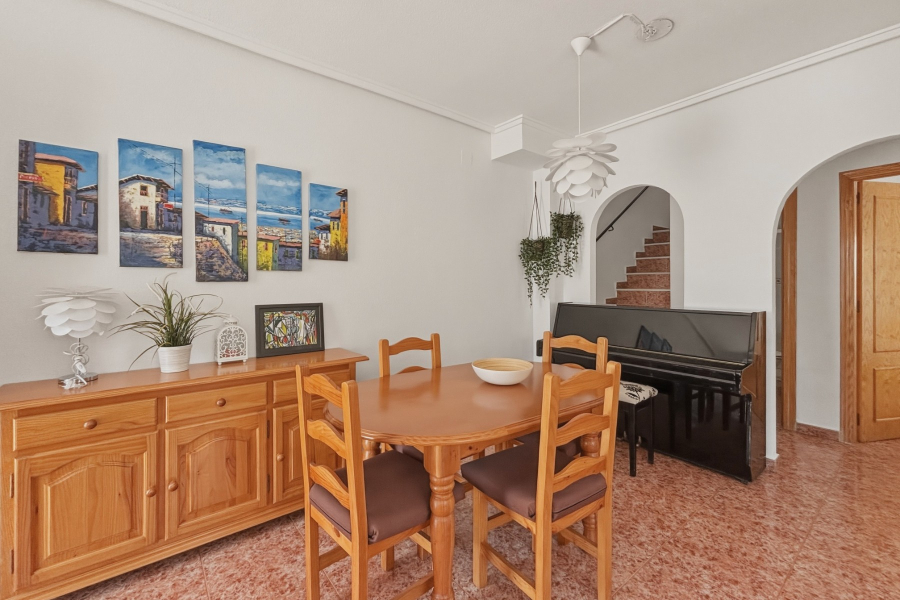 Resale - Radhus / Duplex - Torrevieja  - Jardín del Mar