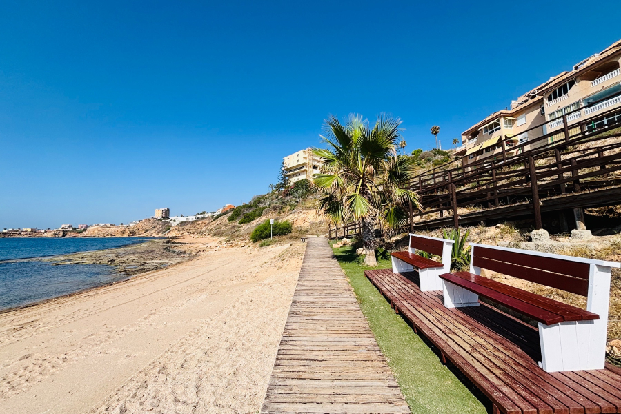 Z drugiej ręki - Szeregowiec - Torrevieja  - Cabo Cervera