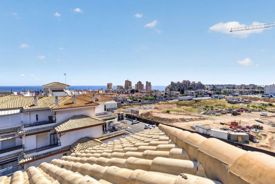 Resale - Lägenhet / Bungalow  - Torrevieja  - Aguas Nuevas