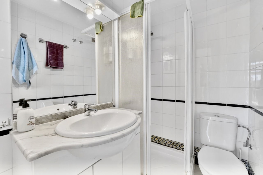 Resale - Lägenhet / Bungalow  - Torrevieja  - Aguas Nuevas