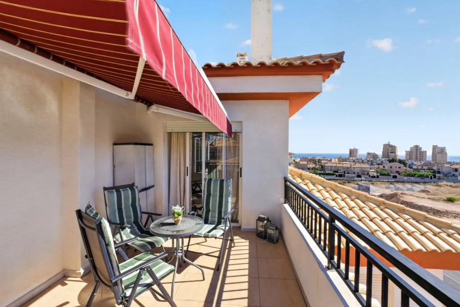 Resale - Lägenhet / Bungalow  - Torrevieja  - Aguas Nuevas