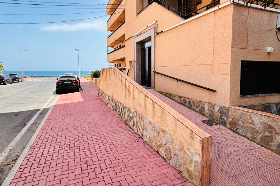 Вторичный рынок - Квартира/Бунгало - Torrevieja  - Cabo Cervera