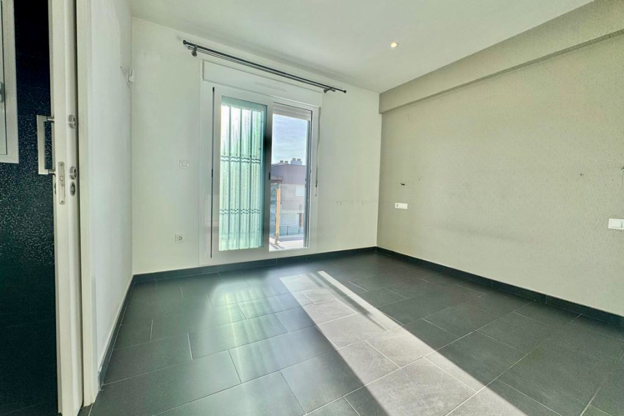 Resale - Radhus / Duplex - Torrevieja  - Aguas Nuevas