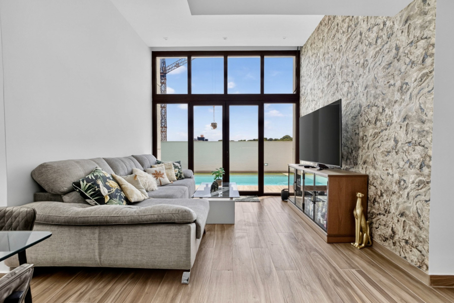 Resale - Villa - Torrevieja  - Los Balcones