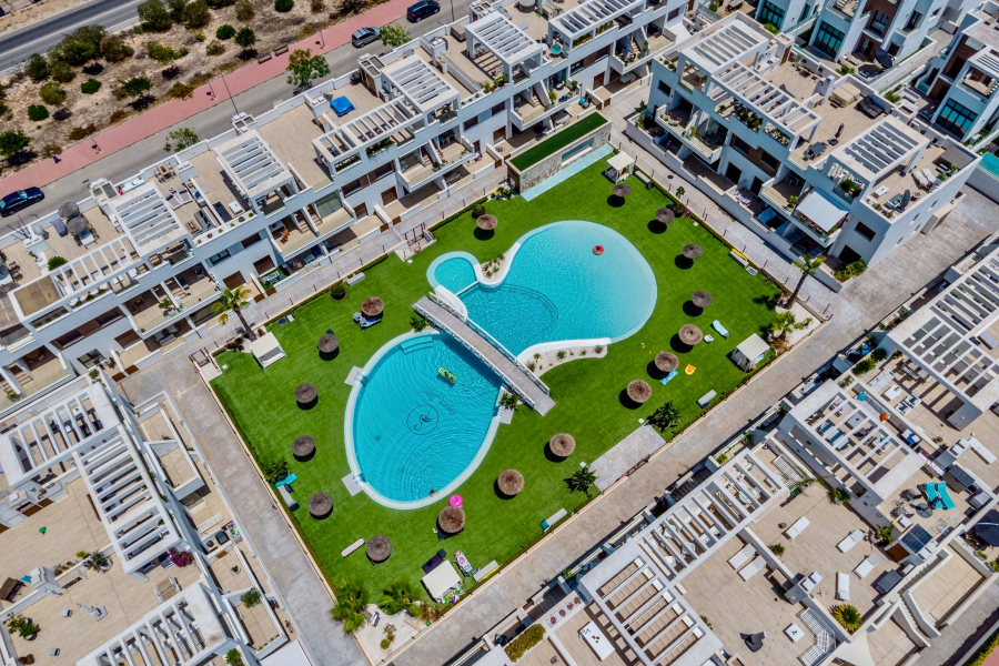 Resale - Villa - Torrevieja  - Los Balcones
