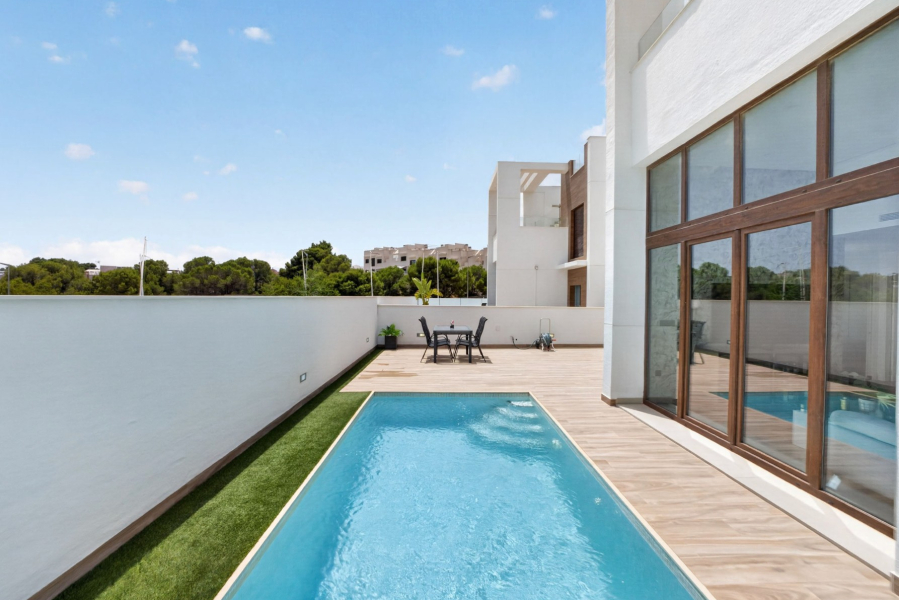 Resale - Villa - Torrevieja  - Los Balcones
