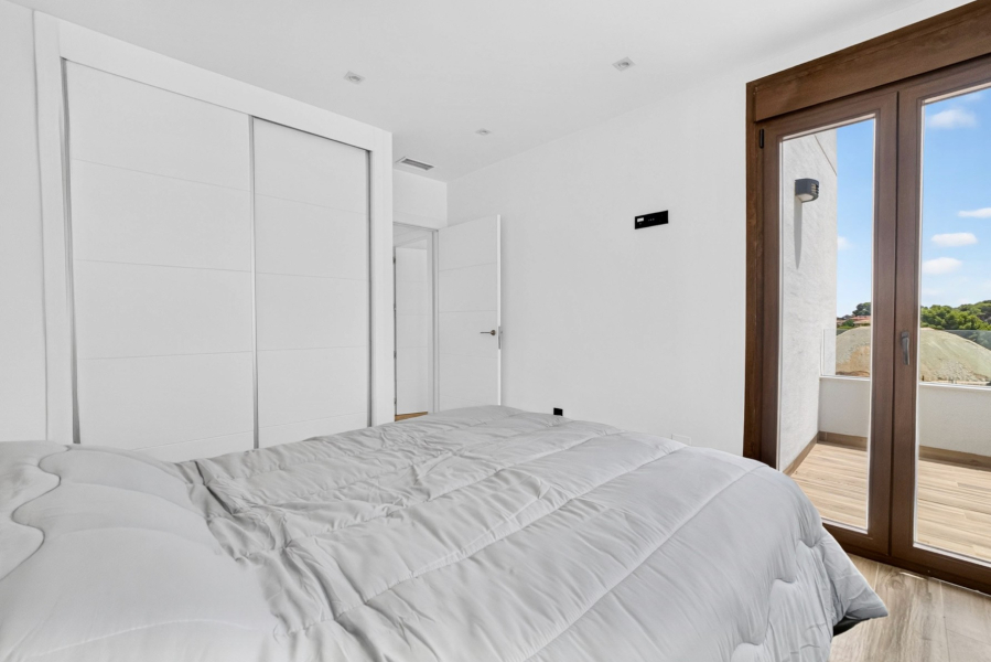 Resale - Villa - Torrevieja  - Los Balcones