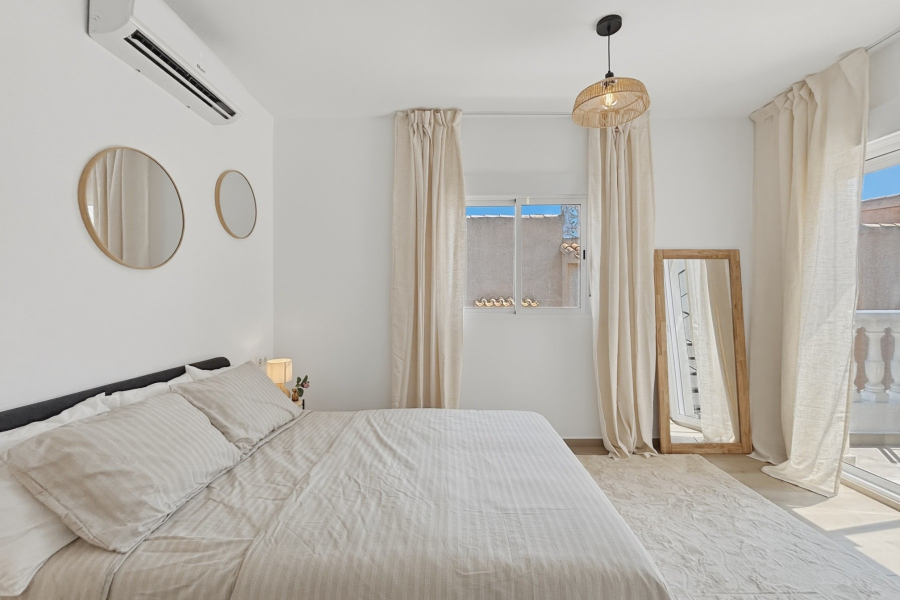 Resale - Villa / Semi detached - Torrevieja  - Torreblanca