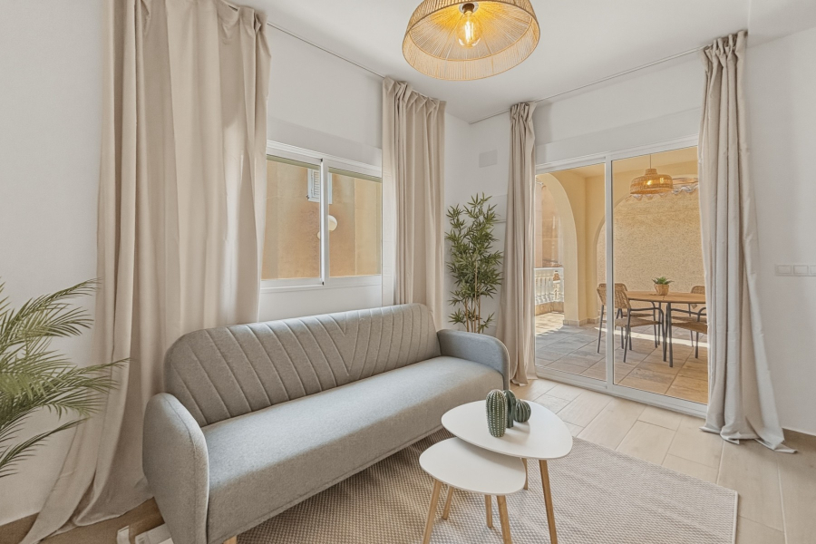 Resale - Villa / Semi detached - Torrevieja  - Torreblanca