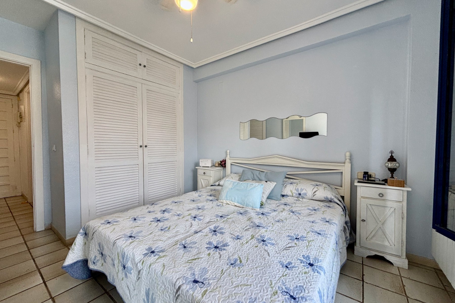 Z drugiej ręki - Apartament/Bungalow - Torrevieja  - La Mata