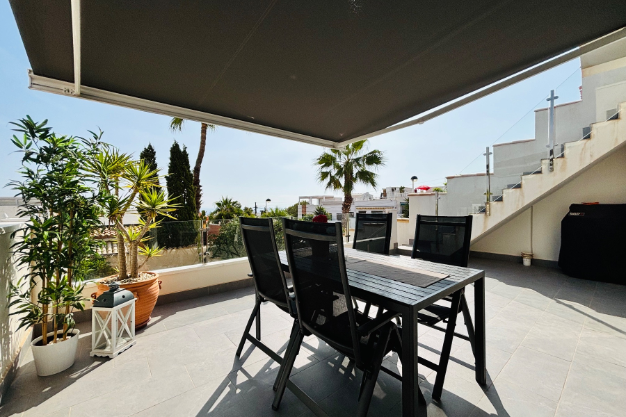 Resale - Radhus / Duplex - Torrevieja  - La Mata