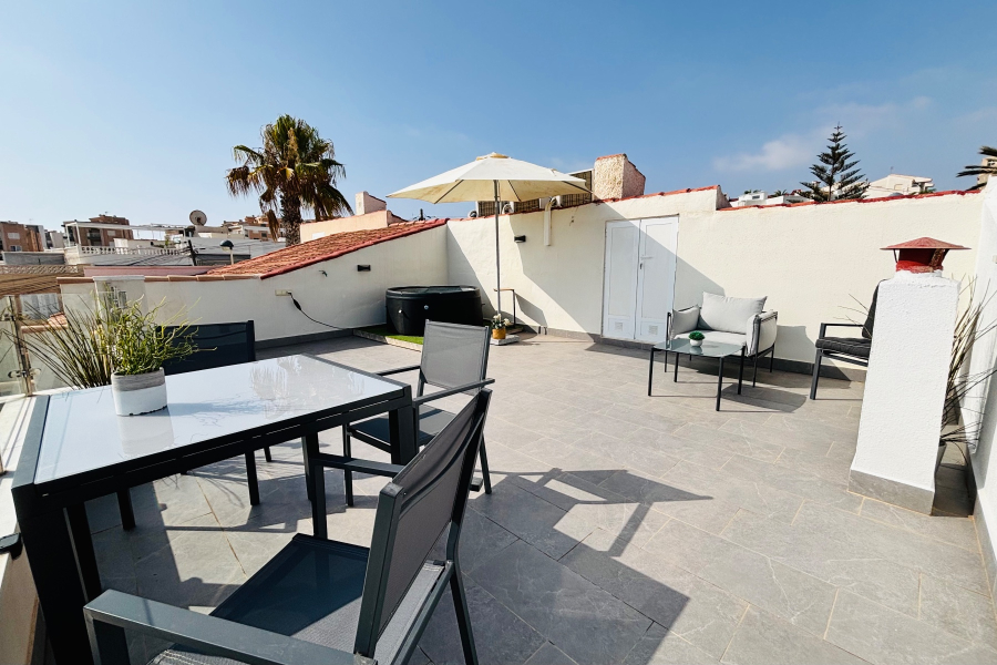 Resale - Radhus / Duplex - Torrevieja  - La Mata