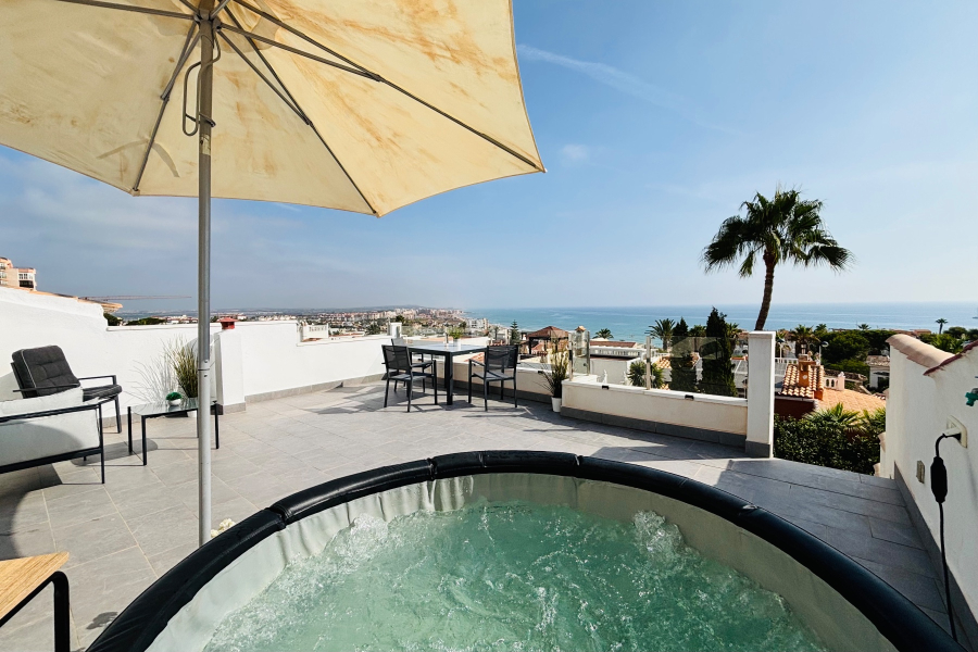Resale - Radhus / Duplex - Torrevieja  - La Mata
