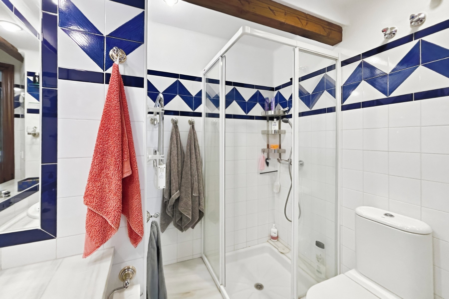 Resale - Apartment/Bungalow - Torrevieja  - Los Locos