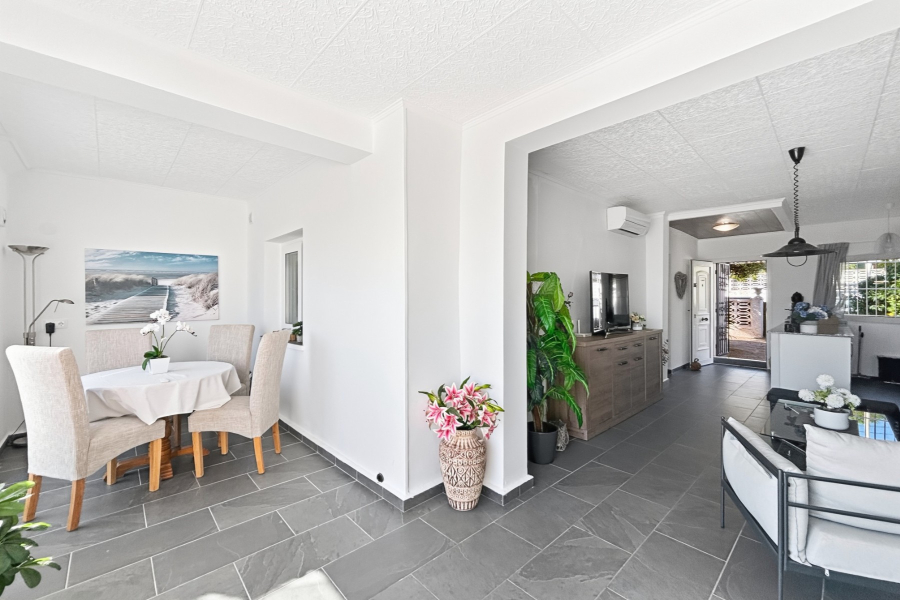Resale - Radhus / Duplex - Torrevieja  - La Mata