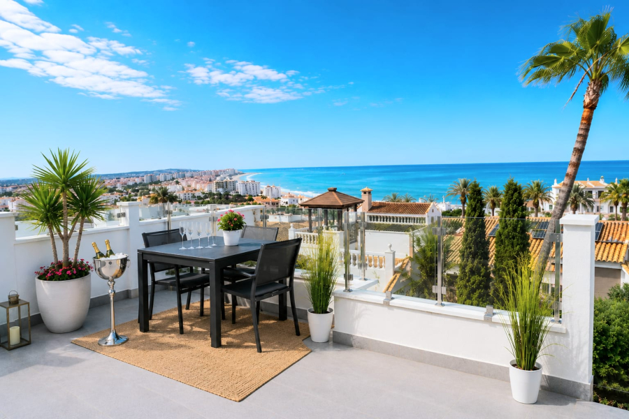Resale - Duplex / Adosado - Torrevieja  - La Mata