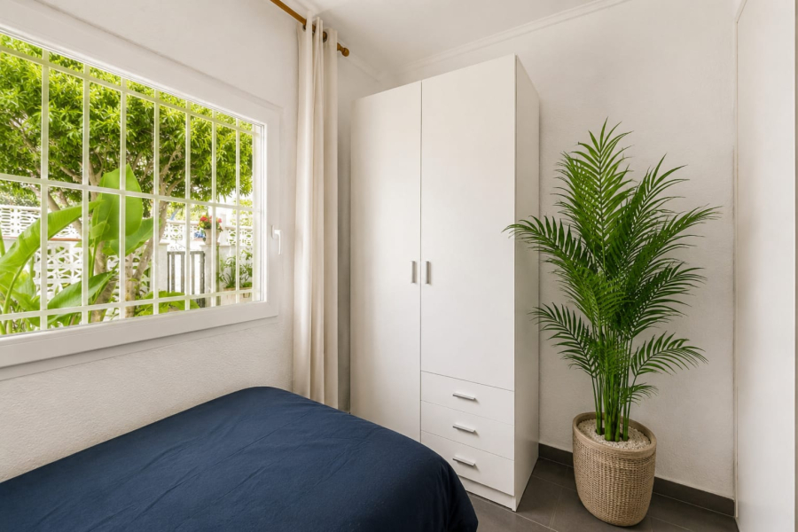 Resale - Duplex / Adosado - Torrevieja  - La Mata