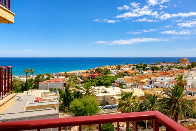 Lägenhet / Bungalow  - Resale - Torrevieja  - Lomas del Mar