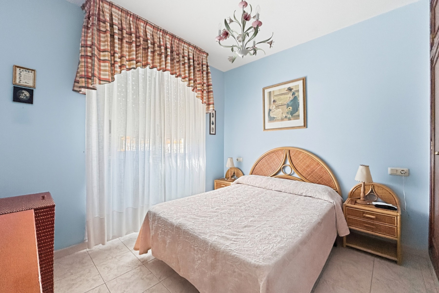 Resale - Apartment/Bungalow - Torrevieja  - Molino Blanco