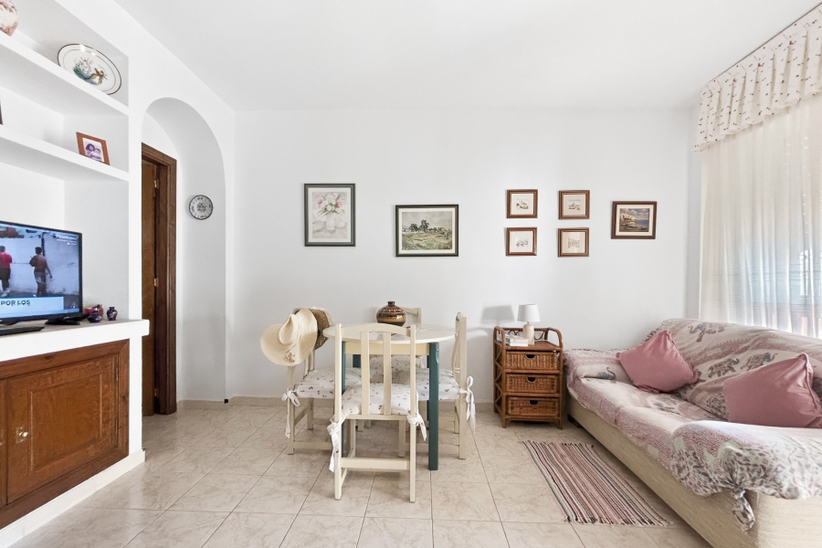 Resale - Apartment/Bungalow - Torrevieja  - Molino Blanco