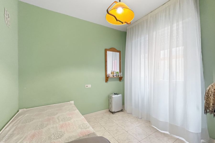 Resale - Apartment/Bungalow - Torrevieja  - Molino Blanco