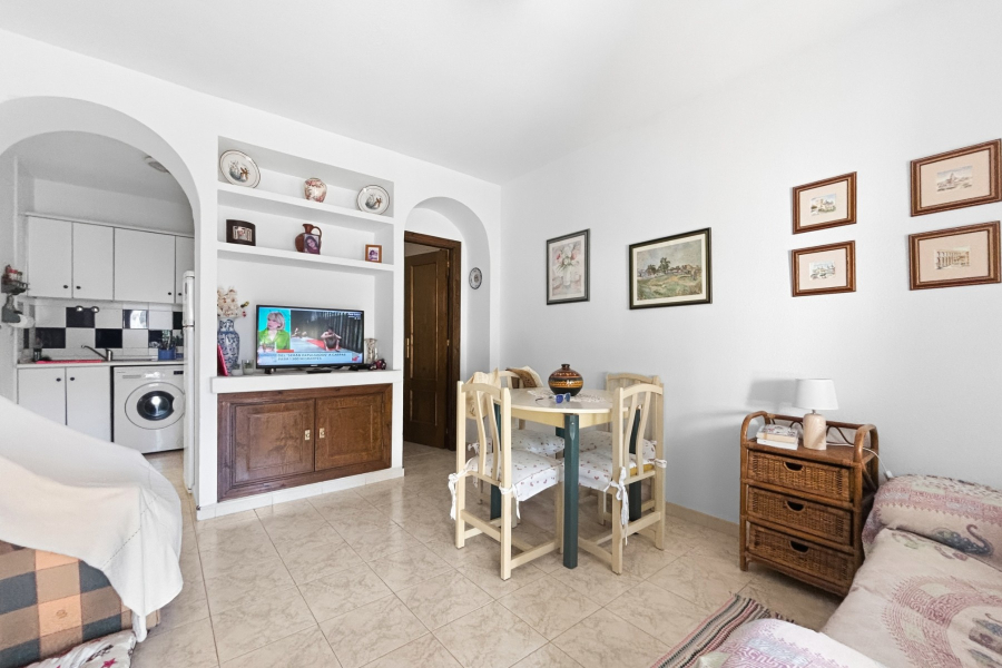 Resale - Apartment/Bungalow - Torrevieja  - Molino Blanco