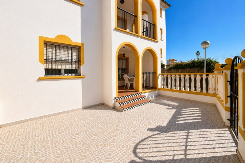 Apartment/Bungalow - Resale - Torrevieja  - Molino Blanco