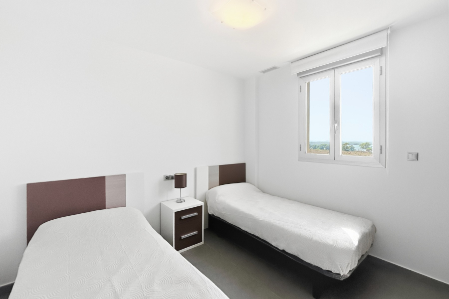 Resale - Apartment/Bungalow - Torrevieja  - La Mata