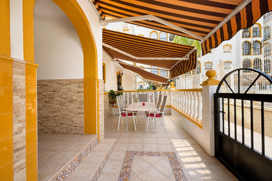 Resale - Apartment/Bungalow - Torrevieja  - Molino Blanco