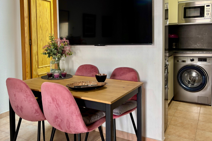 Resale - Apartment/Bungalow - Torrevieja  - Molino Blanco