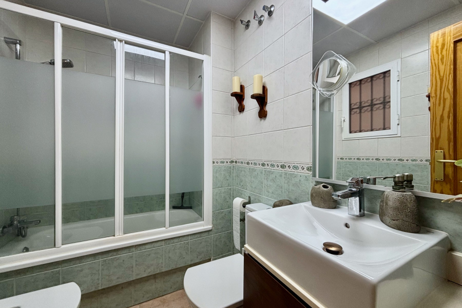 Resale - Apartment/Bungalow - Torrevieja  - Molino Blanco