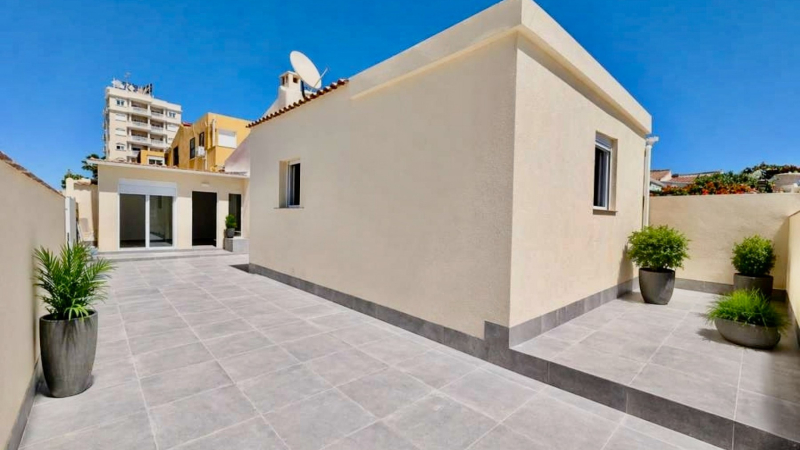 Szeregowiec - Z drugiej ręki - Torrevieja  - Aguas Nuevas