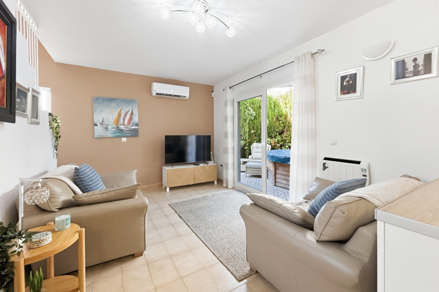 Z drugiej ręki - Szeregowiec - Torrevieja  - La Mata