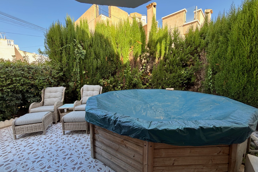 Z drugiej ręki - Szeregowiec - Torrevieja  - La Mata