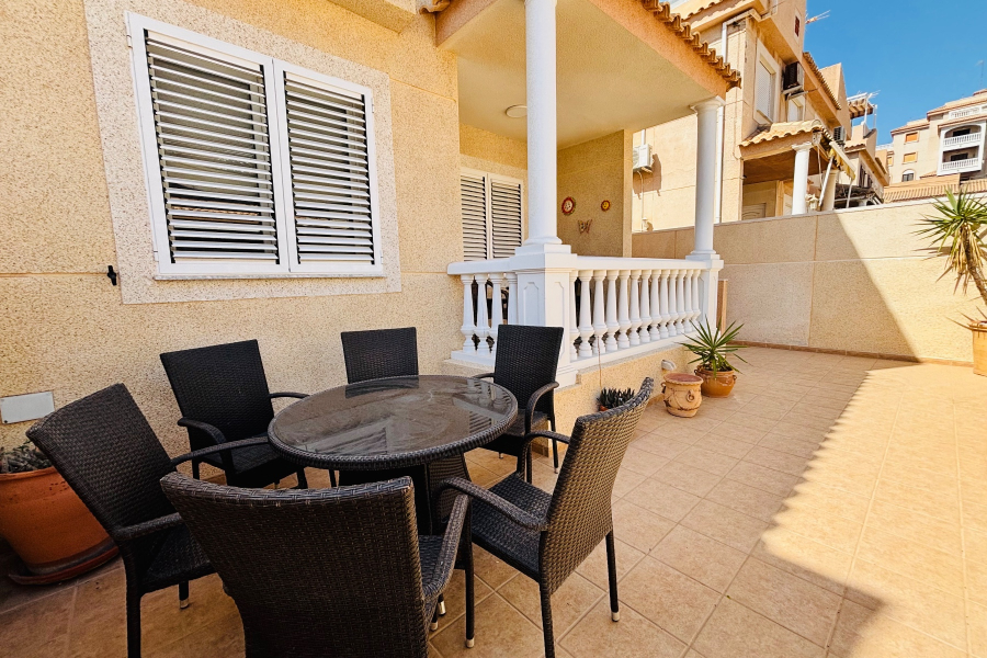 Resale - Radhus / Duplex - Torrevieja  - Cabo Cervera