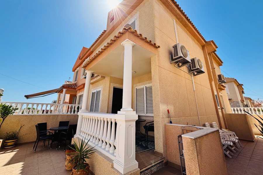 Resale - Radhus / Duplex - Torrevieja  - Cabo Cervera
