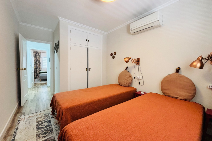 Resale - Radhus / Duplex - Torrevieja  - Cabo Cervera