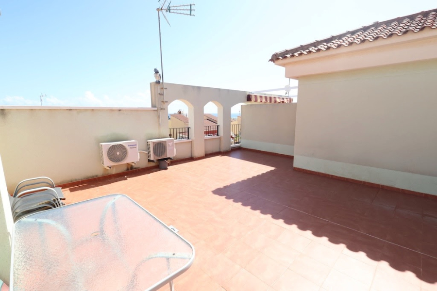 Resale - Apartment/Bungalow - Torrevieja  - Aguas Nuevas