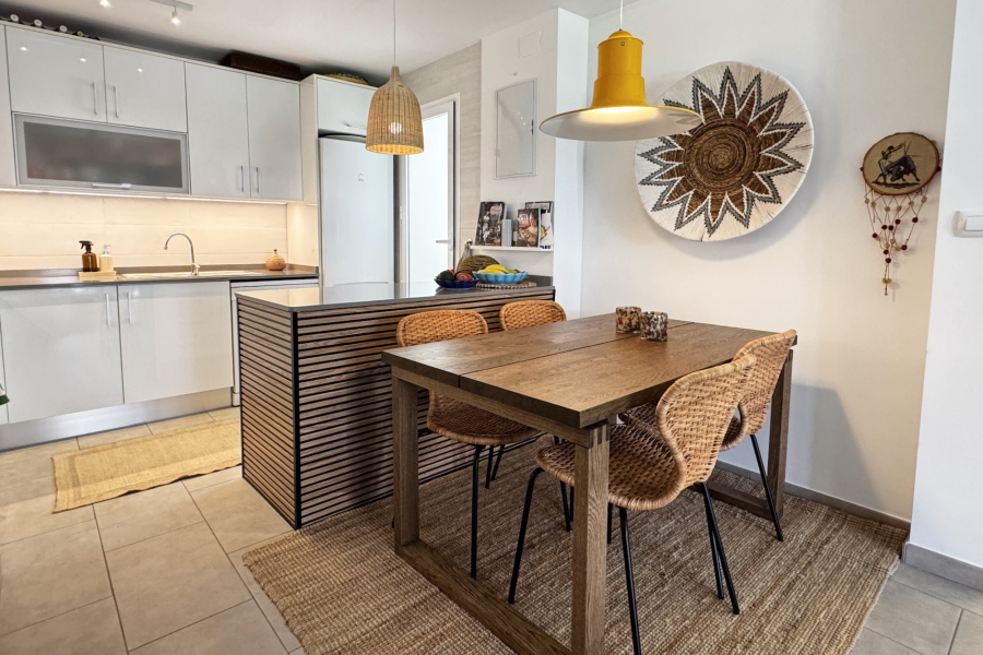 Resale - Lägenhet / Bungalow  - Torrevieja  - Aguas Nuevas