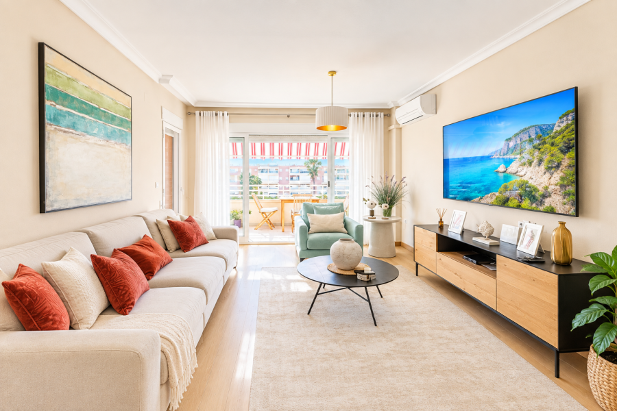 Resale - Lägenhet / Bungalow  - Alicante - Arenales del Sol