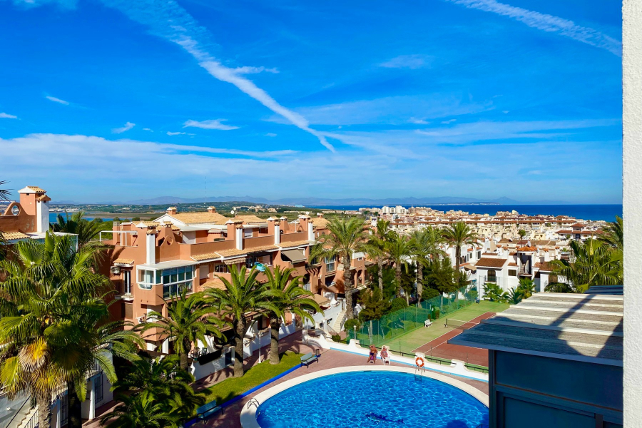 Resale - Apartamento/Bungalow - Torrevieja  - Torreblanca
