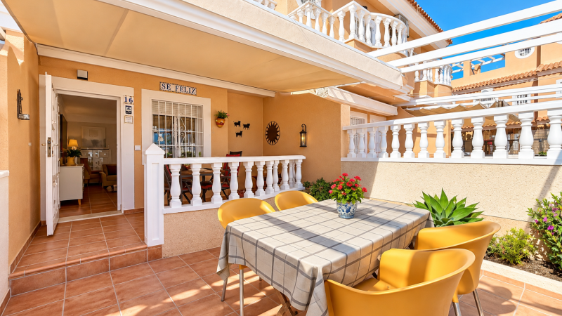 Radhus / Duplex - Resale - Torrevieja  - La Mata