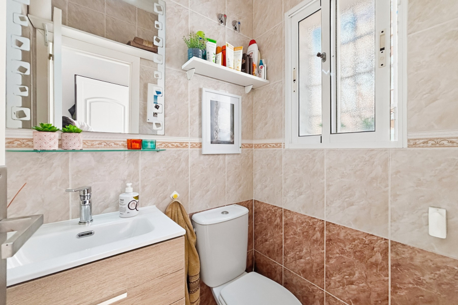 Resale - Lägenhet / Bungalow  - Guardamar del Segura