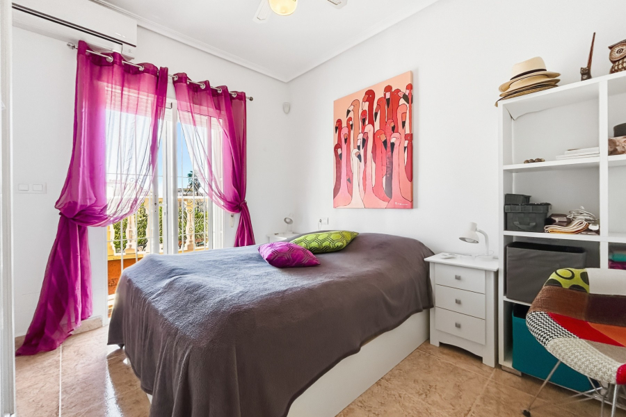 Resale - Lägenhet / Bungalow  - Guardamar del Segura