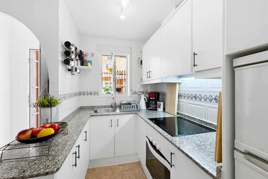 Resale - Lägenhet / Bungalow  - Guardamar del Segura