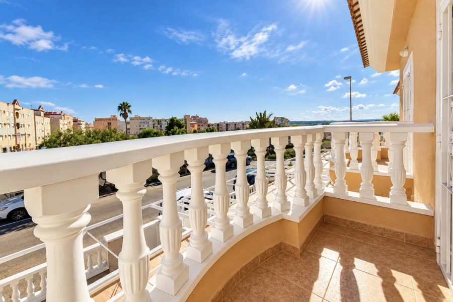Resale - Lägenhet / Bungalow  - Guardamar del Segura
