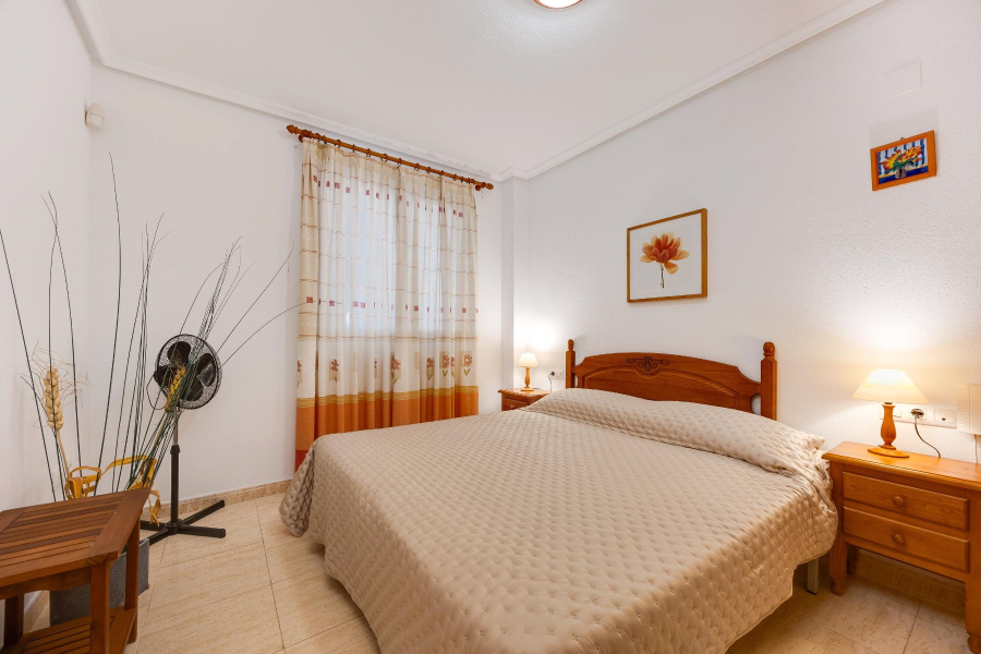 Pārdošana pēc lietošanas - Dzīvoklis/Bungalo - Torrevieja  - La Mata