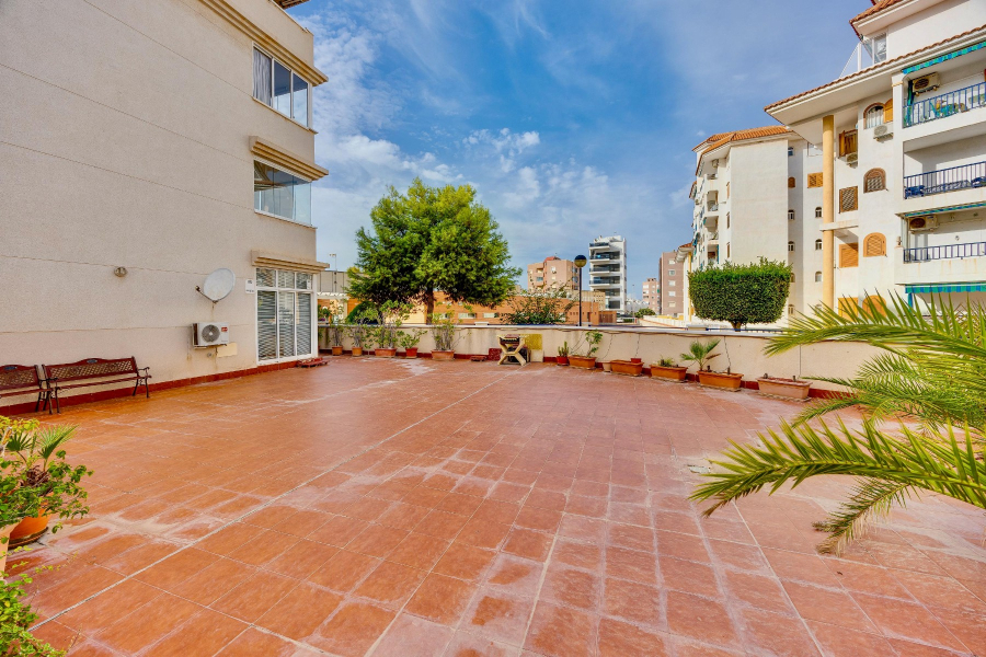 Pārdošana pēc lietošanas - Dzīvoklis/Bungalo - Torrevieja  - La Mata