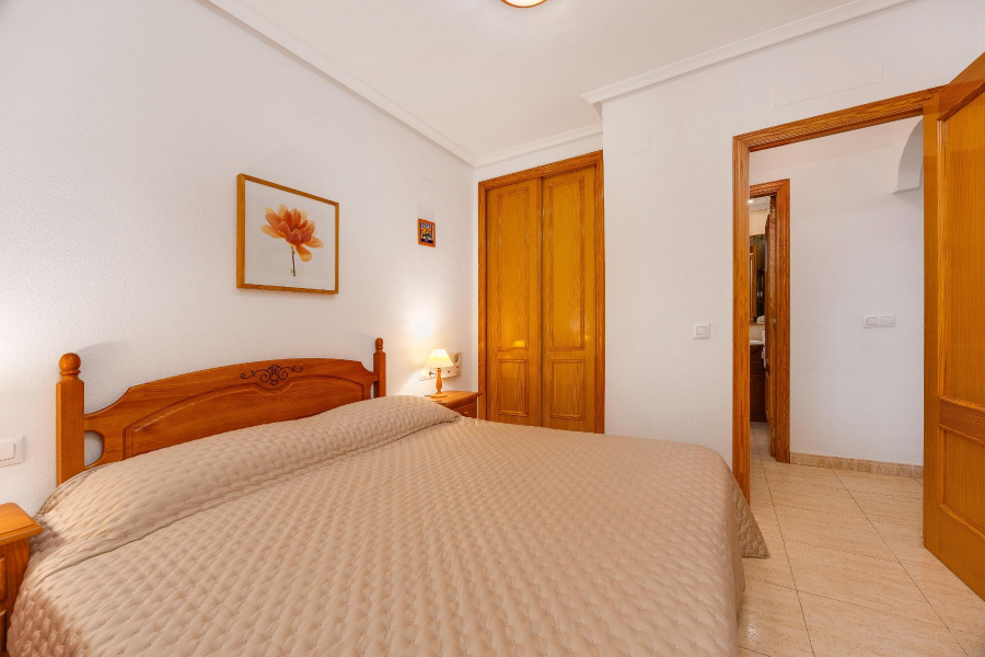 Pārdošana pēc lietošanas - Dzīvoklis/Bungalo - Torrevieja  - La Mata