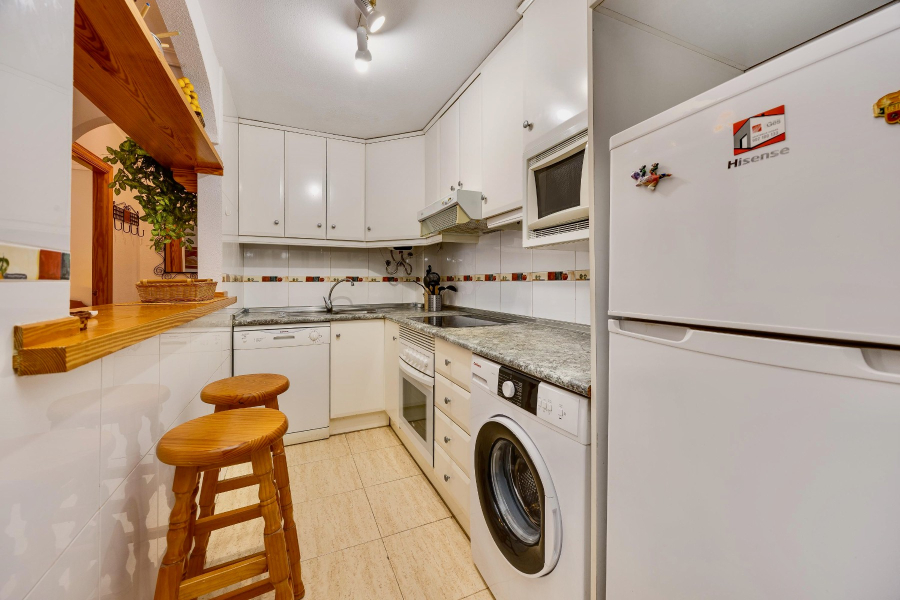 Pārdošana pēc lietošanas - Dzīvoklis/Bungalo - Torrevieja  - La Mata